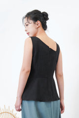 Milk tea ribbon hem vest w/ asy. Collar