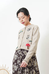 Ivory cartoon embroidery cardigan