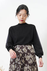 Grey sweater w/ double layering sleeves