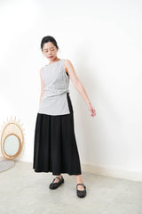 Stripes vest in ribbon gather split hem