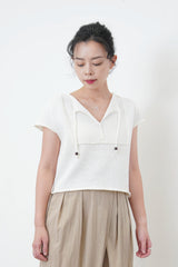 White knit v neck crop top
