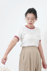 White jersey vintage style tee