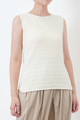 Checked texture vest w/ round hem