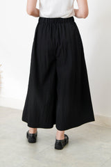 Black wide leg palazzo in elastic waist