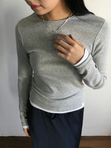 Premium silver necklace in minimal ribbons