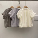 Grey smooth blouse in balloon shape