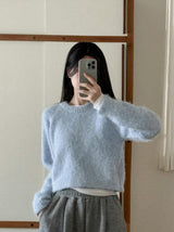 Crop sweater in premium wool