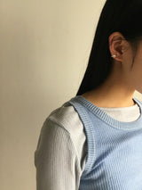 Silver starfish earcuff