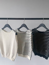 White stripes minimal cutting knit vest