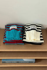 Soft knit sleeves scarf in stripes