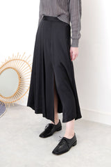 Black satin skirt in flare cut