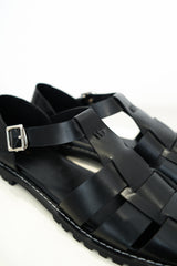 Black straps sandals w/ outlined stitches