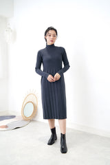 Charcoal knit dress in pleats