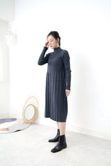 Charcoal knit dress in pleats