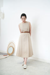 Beige elegant pleats dress