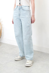 light blue straight cut summer jeans