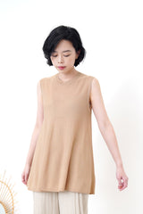 Copper brown knit vest in flare cut