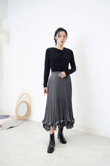 Black cotton top in asy. Collar
