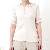 Nude outlined details button top