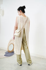 Outlined vintage style leather bag