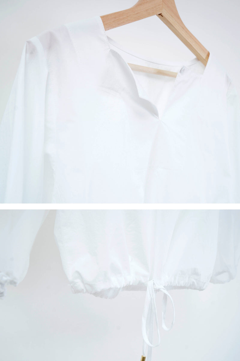 White shirt blouse w/ organza sleeves