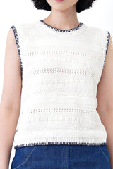 Ivory detail texture vest w/ contrast trimmed