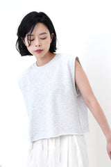 Grey cotton vest in crop cut