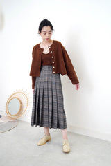 Brown cardigan in crop cut