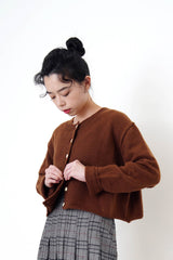 Brown cardigan in crop cut