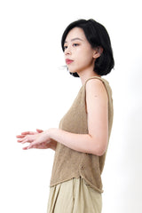 Bronze knit vest w/ buttons split hem