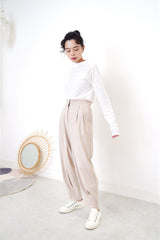 White cotton top in wavy pattern