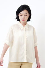 Light yellow short sleeves shirt