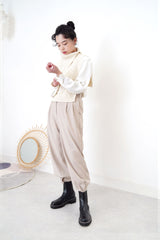 Nude pencil cut trousers in pleats hem