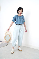 Blue string blouse w/ elastic waist hem