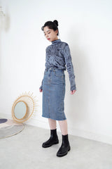 Grey blue velvet top in wrinkle texture