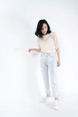 Off white wash out jeans in pencil cut