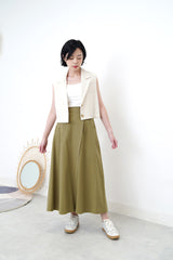 Ivory vest jacket in crop cut