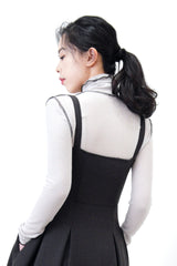 Grey turtle neck inner in outline stitching