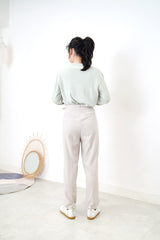 Light grey pencil cut trouerser w/ belt
