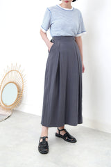 Grey skirt w/ side buckles