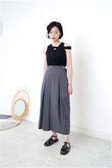 Grey skirt w/ side buckles