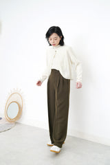 Ivory wool cardigan in round hem