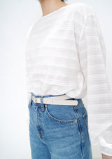 White stripes pattern blouse in balloon sleeves