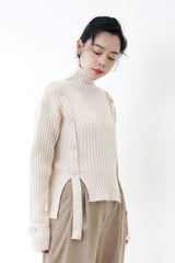 Nude buttons sweater w/ long straps
