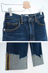 Wide leg jeans in rolling hem