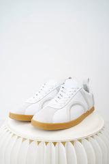 White lace up sneakers in suede leather