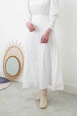 White elegant dress w/ long cuffs