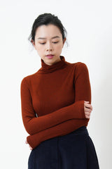 Brick red turtle neck inner (wool30%)