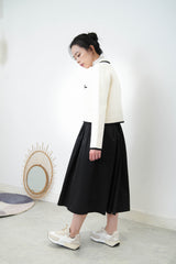 B/W outlined knit cardigan