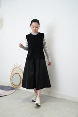 Black wool vest in side vents